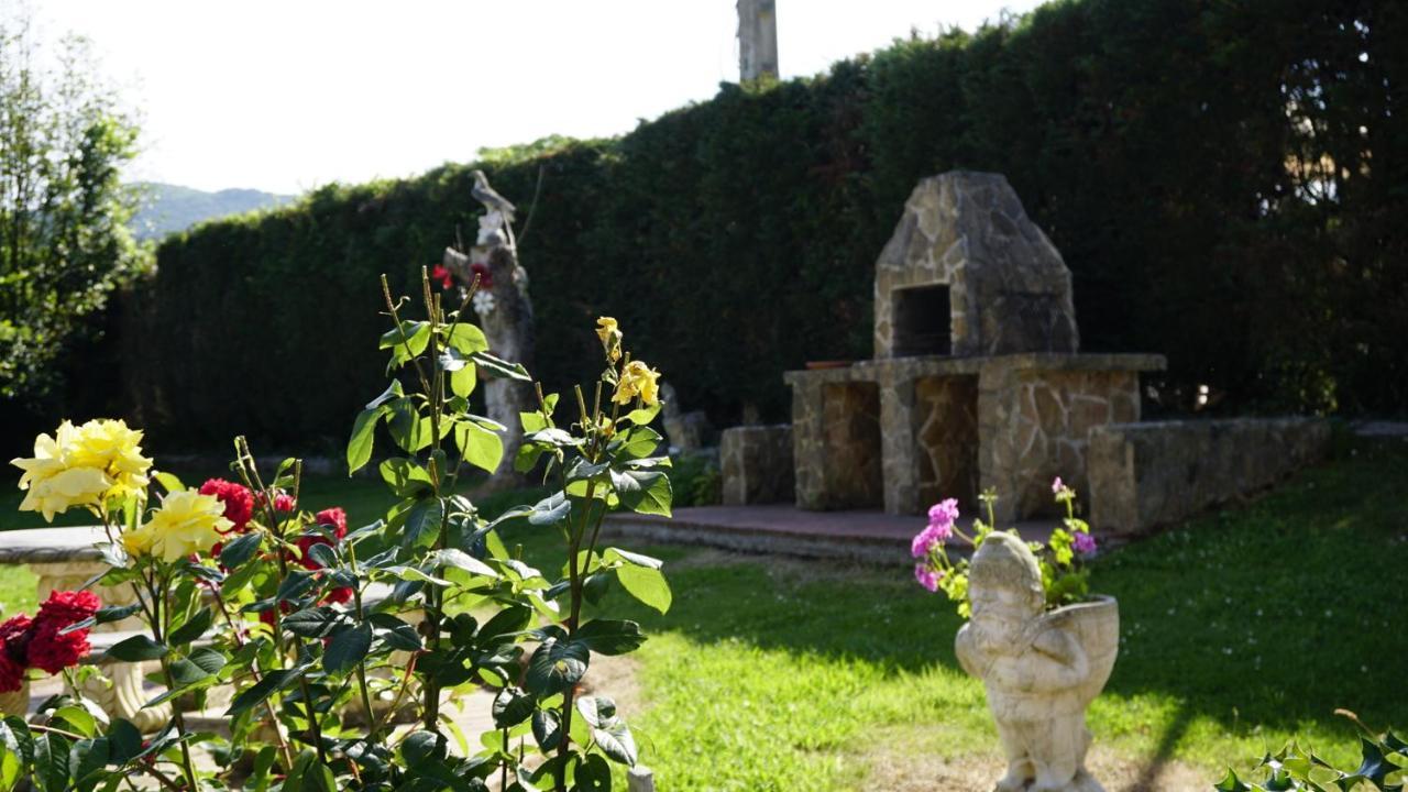 Casa Madrazo Con Piscina Y Parrillas Praves Kültér fotó