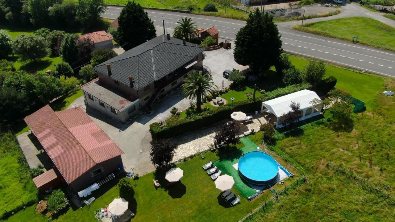 Casa Madrazo Con Piscina Y Parrillas Praves Kültér fotó