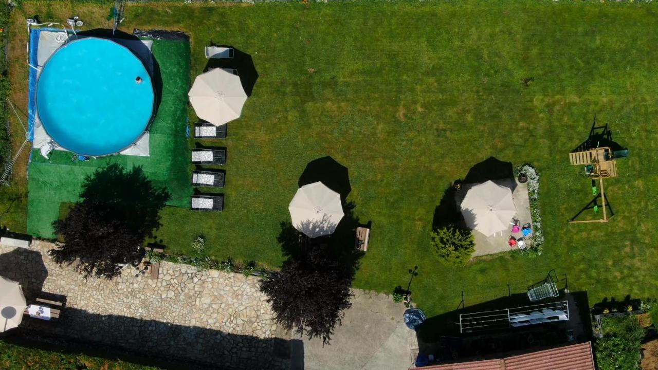 Casa Madrazo Con Piscina Y Parrillas Praves Kültér fotó