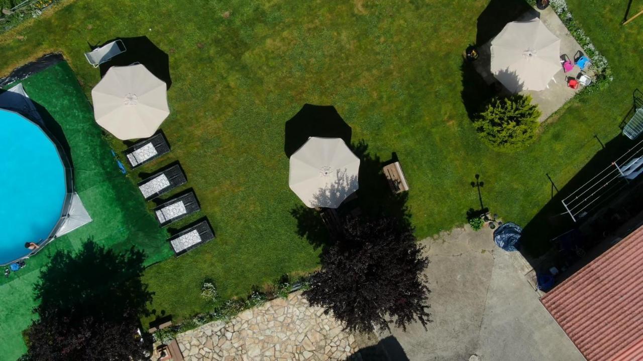 Casa Madrazo Con Piscina Y Parrillas Praves Kültér fotó