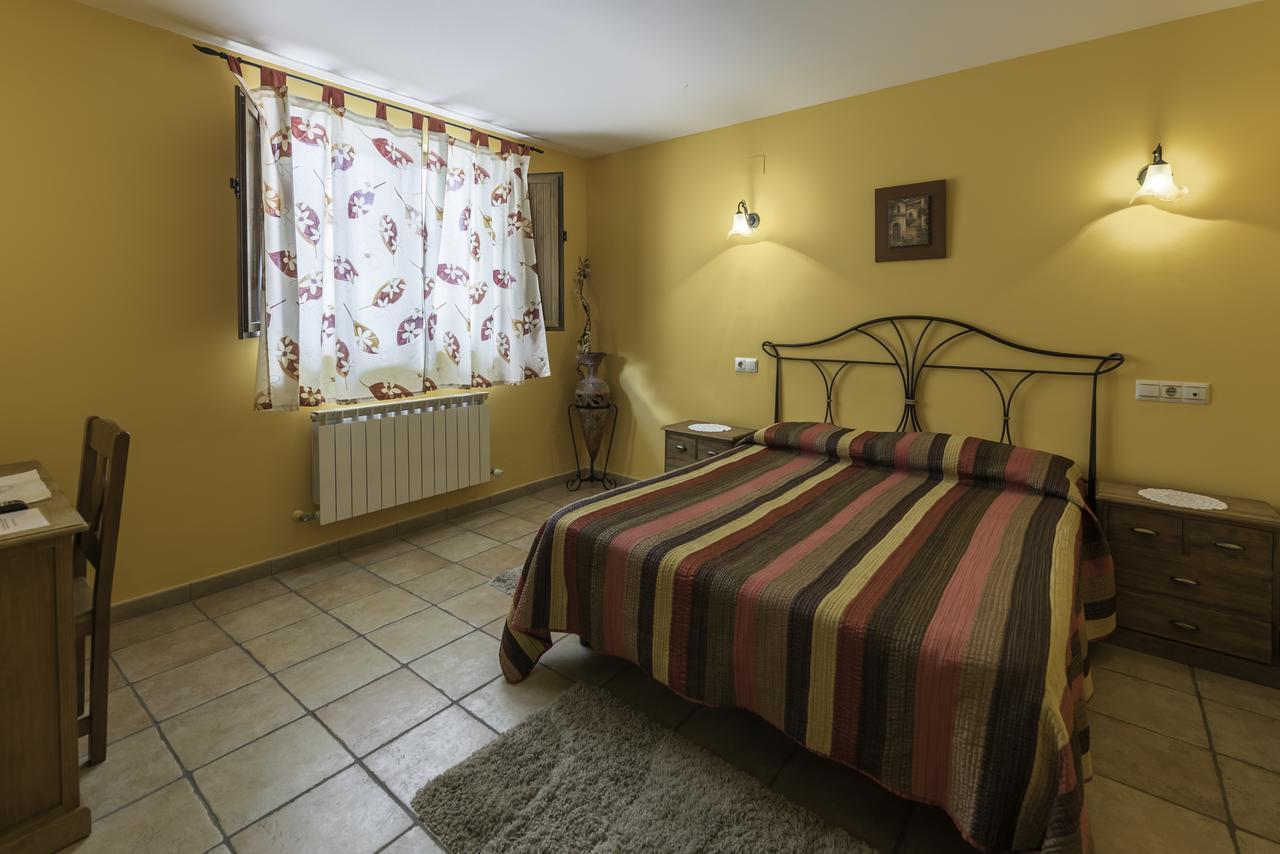 Casa Madrazo Con Piscina Y Parrillas Praves Kültér fotó